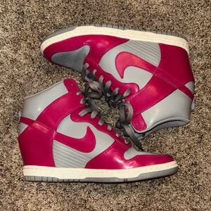 Nike Women’s Dunk Sky Hi